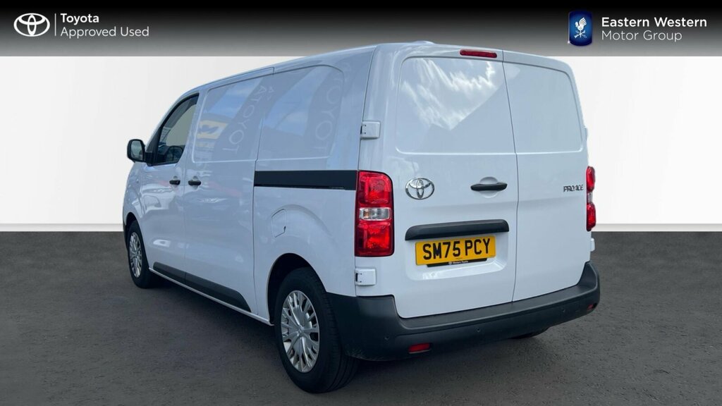 Toyota PROACE 1.5D Icon Medium Panel Van Mwb Euro 6 Ss 6Dr White #4