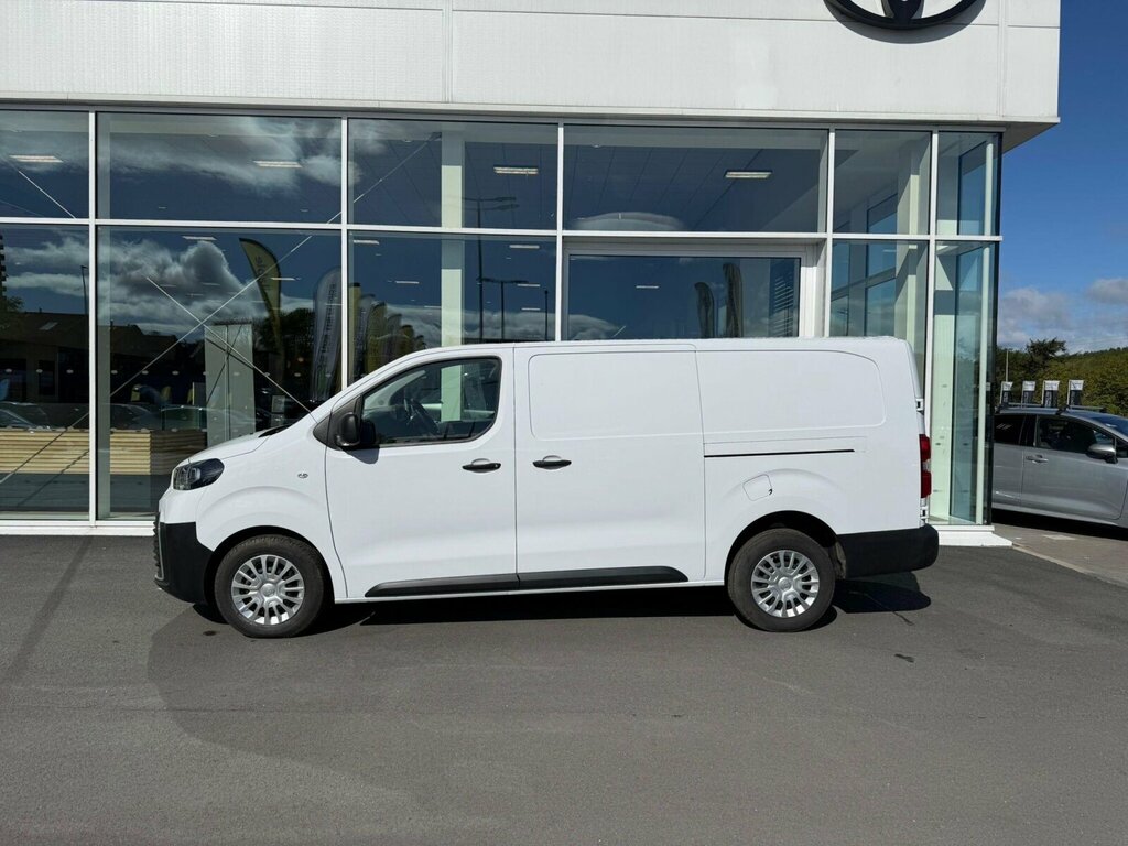 Toyota PROACE 2.0D Icon Long Panel Van 6Dr Lwb Eur FG74GZE White #5