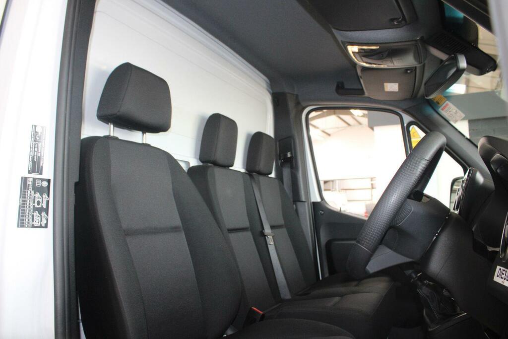 Mercedes-Benz Sprinter 315 Luton Box L3 Progressive Rwd SF75OAC White #5