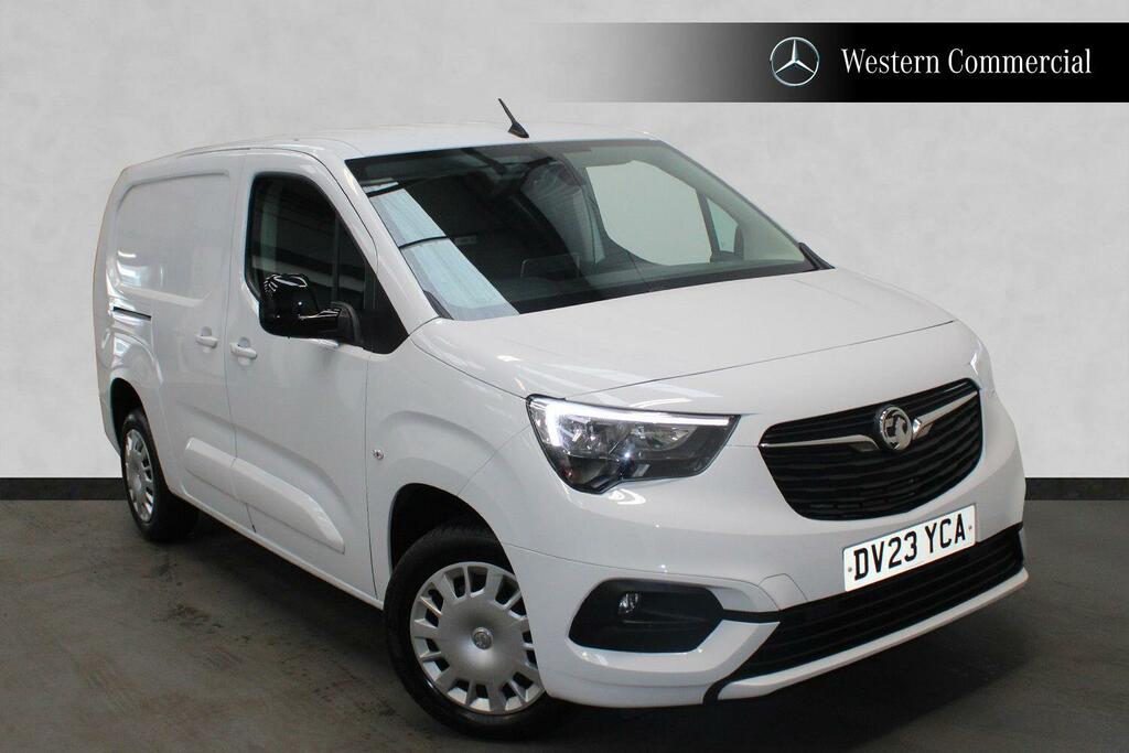 Vauxhall Combo 1.5 Turbo D 2300 Pro Panel Van 6Dr L White