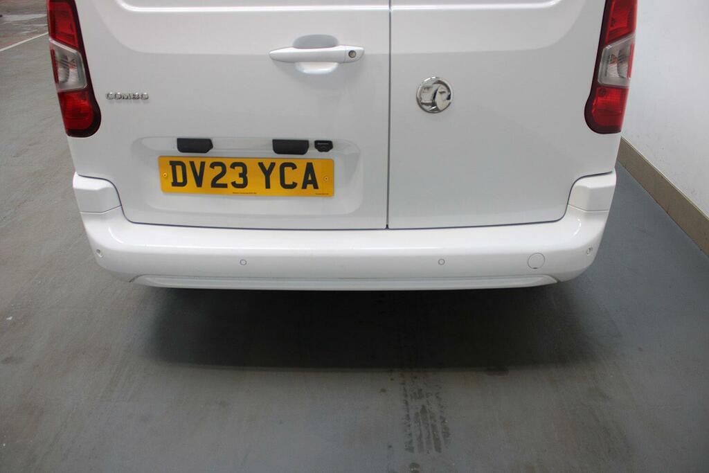 Vauxhall Combo 1.5 Turbo D 2300 Pro Panel Van 6Dr L DV23YCA White #6