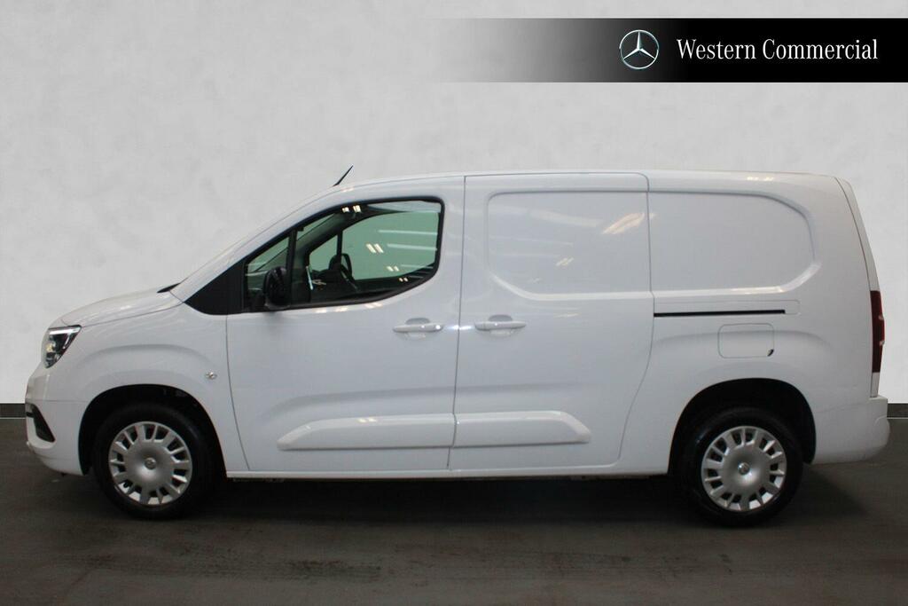 Vauxhall Combo 1.5 Turbo D 2300 Pro Panel Van 6Dr L DV23YCA White #4