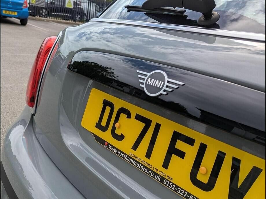 Mini Hatch 1.5 Cooper Classic Euro 6 Ss DC71FUV #4