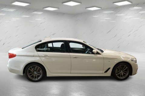 BMW 5 Series 2.0 520D M SE67ATF White #4