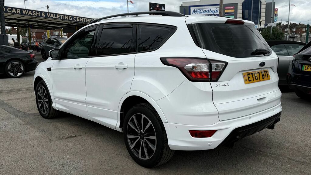 Ford Kuga Kuga Estate ET67BTF White #5