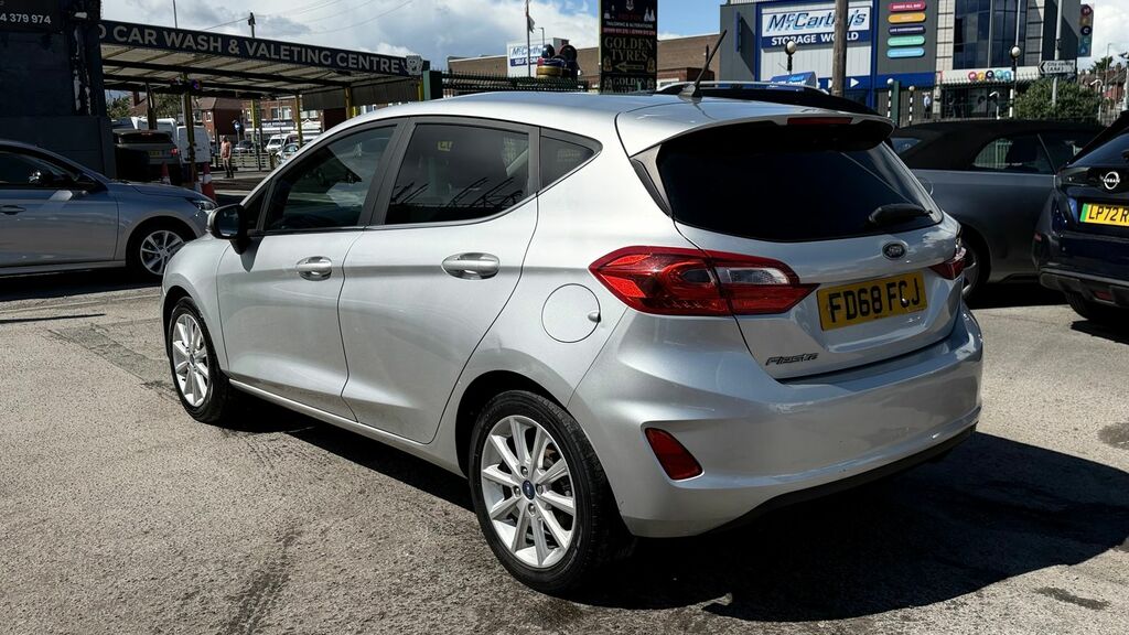 Ford Fiesta Fiesta Hatchback FD68FCJ Silver #5