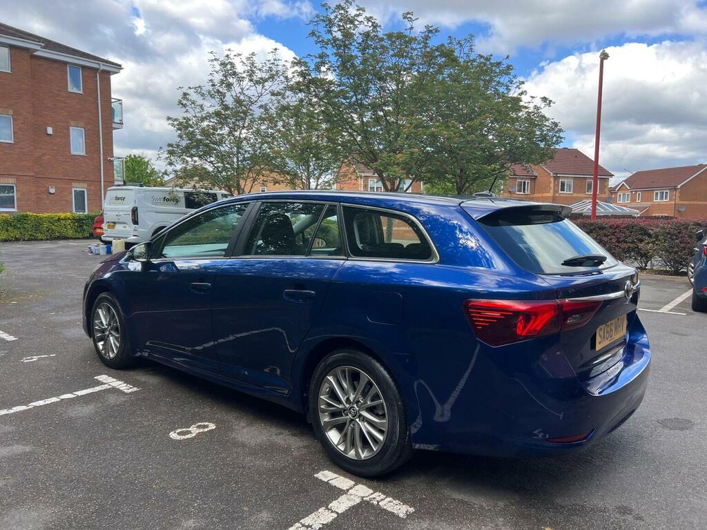 Toyota Avensis Estate 1.8 V-matic Business Edition Touring Sports Blue #4