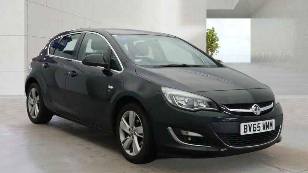 Vauxhall Astra Hatchback 1.4I Sri Euro 6 201565 Black