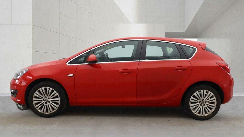 Vauxhall Astra Hatchback 1.4I Excite Euro 6 201565 YR65GBF Red #6