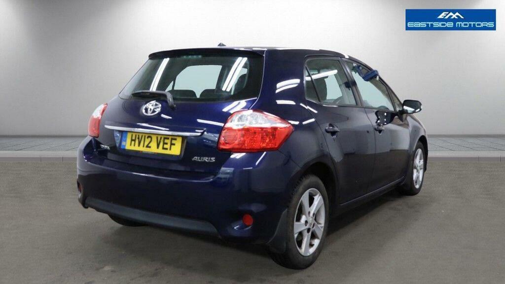 Toyota Auris Hatchback 1.33 Dual Vvt-i Edition Euro 5 Ss HV12VEF Blue #4