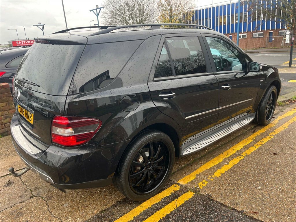Mercedes-Benz M Class Edition 10 Cdi 4Wd Black #4