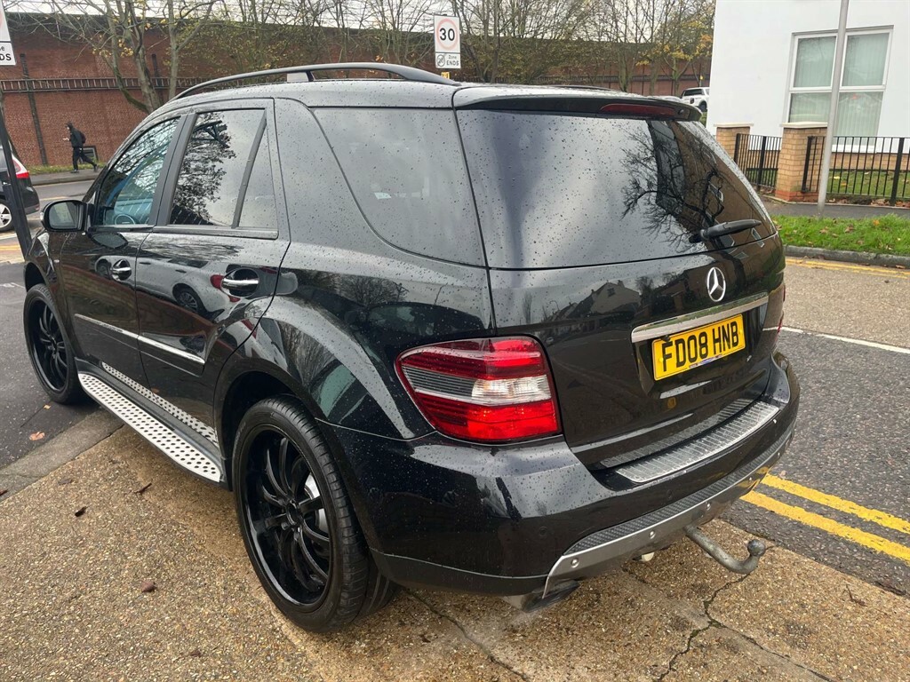 Mercedes-Benz M Class Edition 10 Cdi 4Wd Black #6