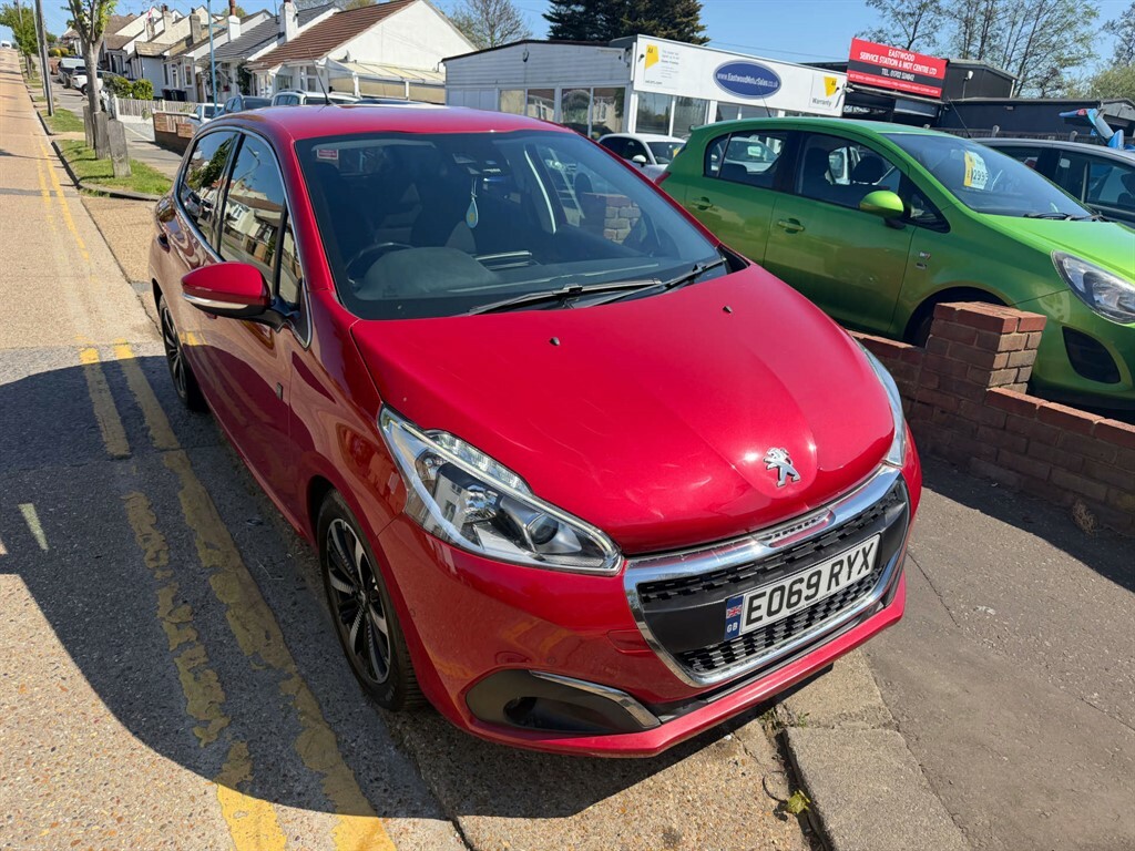 Peugeot 208 Tech Edition Ss EO69RYX Red #5