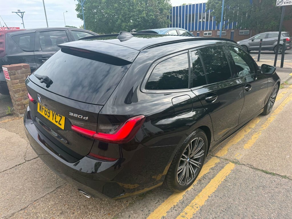 BMW 3 Series M Sport WF69YCZ Black #4