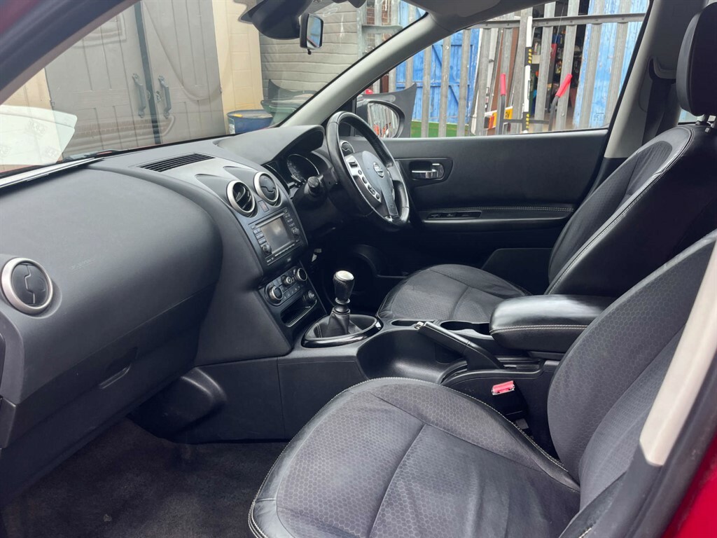 Nissan Qashqai+2 Qashqai2 360 Dci Red #3