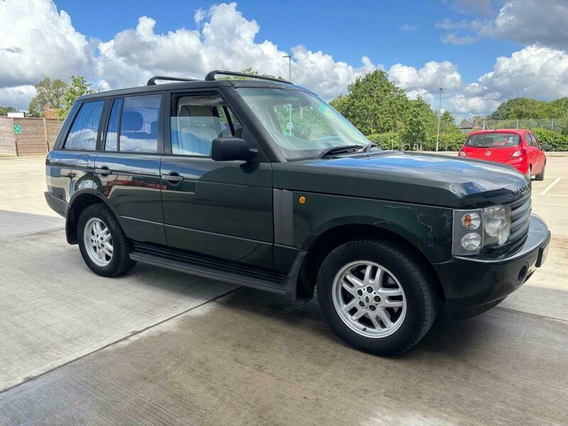 Land Rover Range Rover  Silver #1