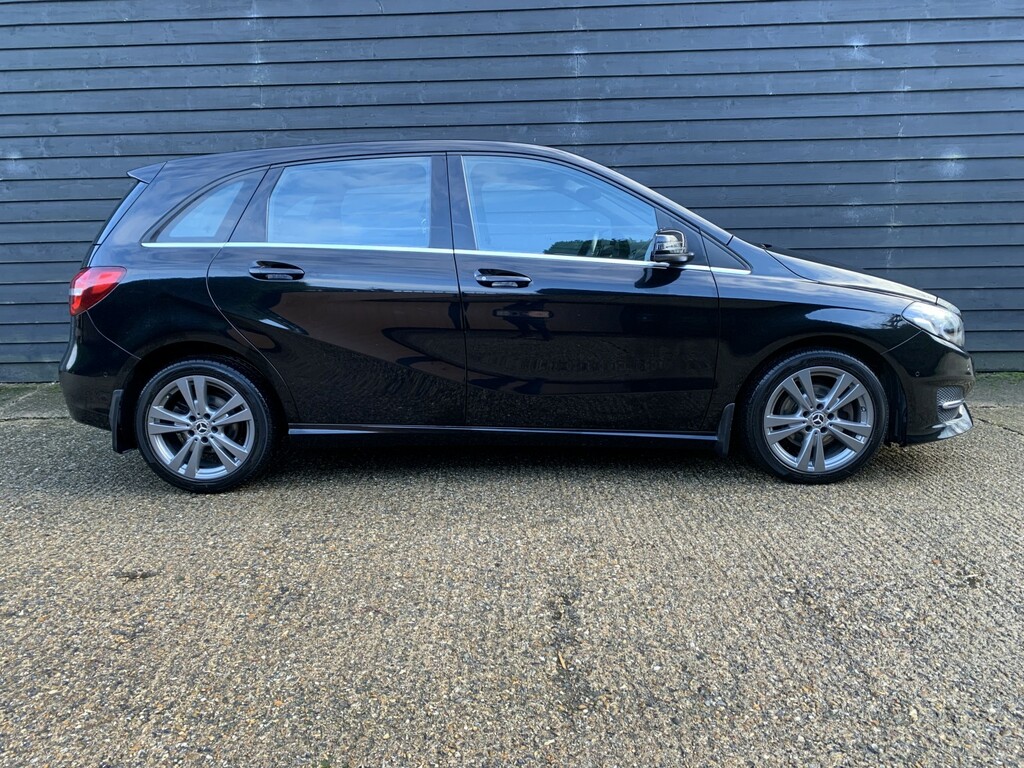 Mercedes-Benz B Class 1.6 B200 Exclusive Edition Plus Mpv 7 Black #2