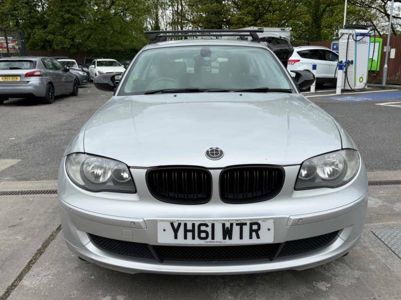 BMW 1 Series 2.0 118D Es Euro 5 Ss - 2011 61 YH61WTR Silver #2