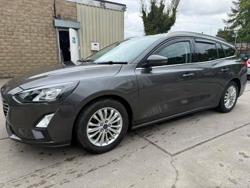 Ford Focus 1.5 Ecoblue Titanium Euro 6 Ss - 2020 69 RO69CVA Grey #2