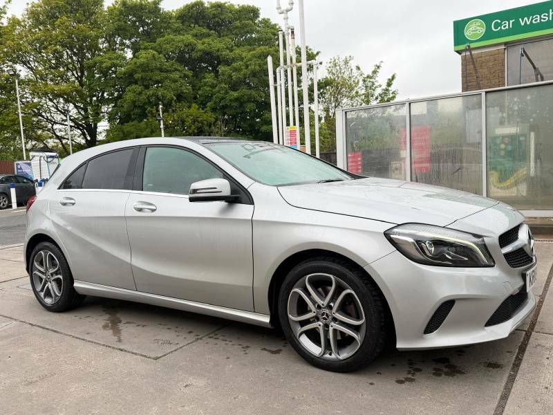 Mercedes-Benz A Class 2.1 A200d Sport Edition Plus 7G-dct Euro 6 Ss 5 KR18HTP Silver #2