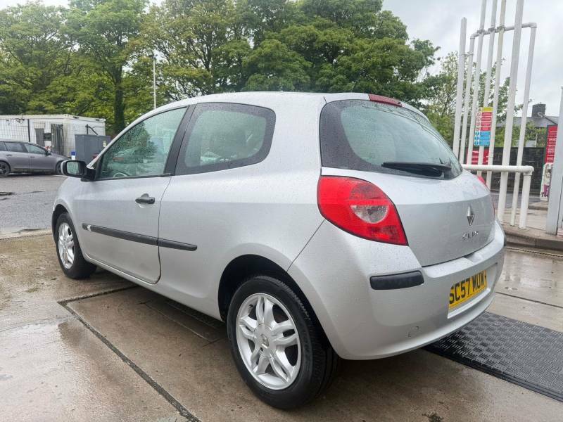 Renault Clio 1.2 Tce 16V Dynamique - 2007 57 Silver #4