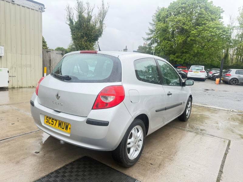 Renault Clio 1.2 Tce 16V Dynamique - 2007 57 Silver #3