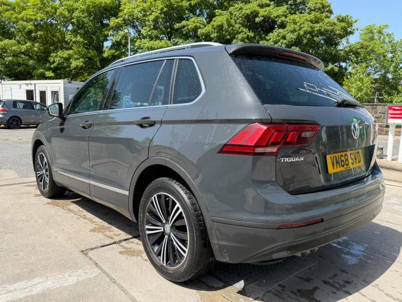 Volkswagen Tiguan 2.0 Tdi Se Navigation Euro 6 Ss - 2018 68 VN68SVD Grey #4