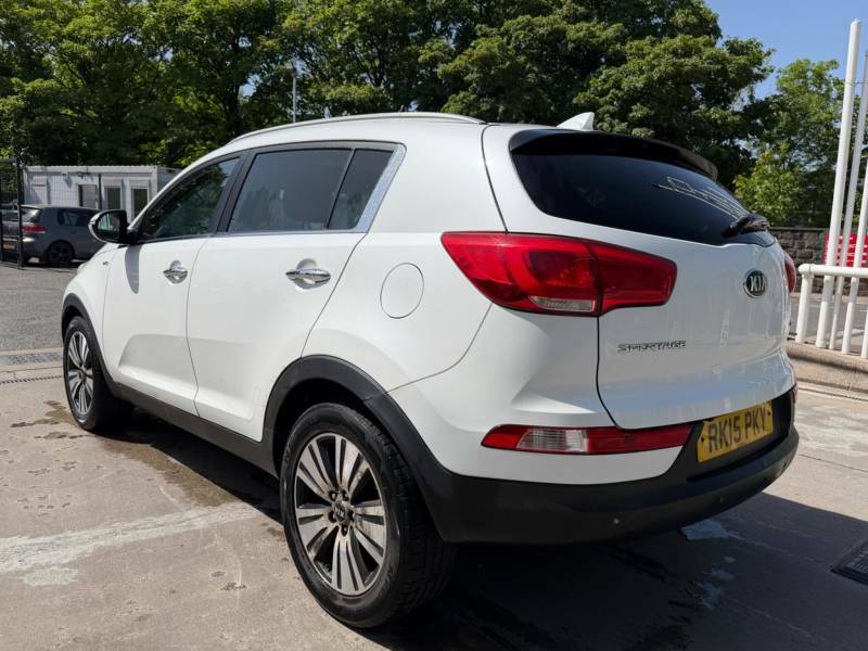 Kia Sportage 2.0 Crdi Kx-4 Awd Euro 5 - 2015 15 RK15PKY White #4