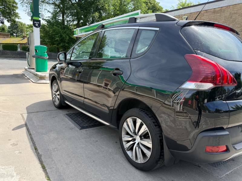 Peugeot 3008 1.6 Hdi Active Euro 5 - 2016 16 YJZ7640 Black #6