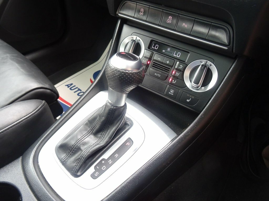 Audi Q3 2L S Line Orange #5