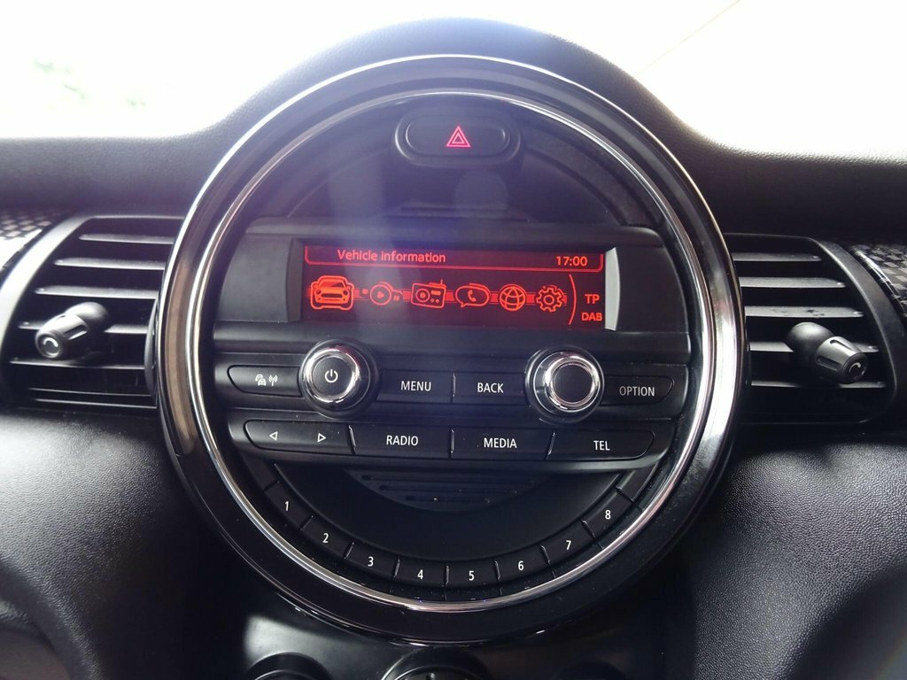 Mini Hatch 2L Cooper S White #4