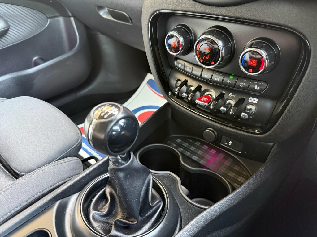 Mini Clubman 1.5L Cooper 6Dr Black #5