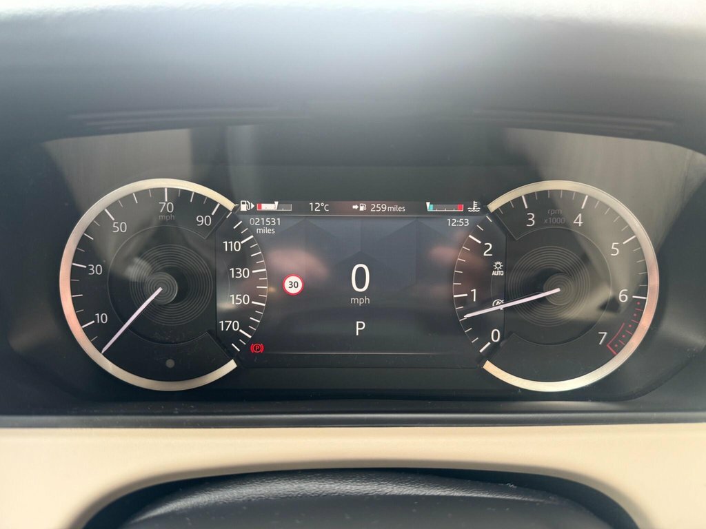 Land Rover Range Rover Velar 2L S White #3