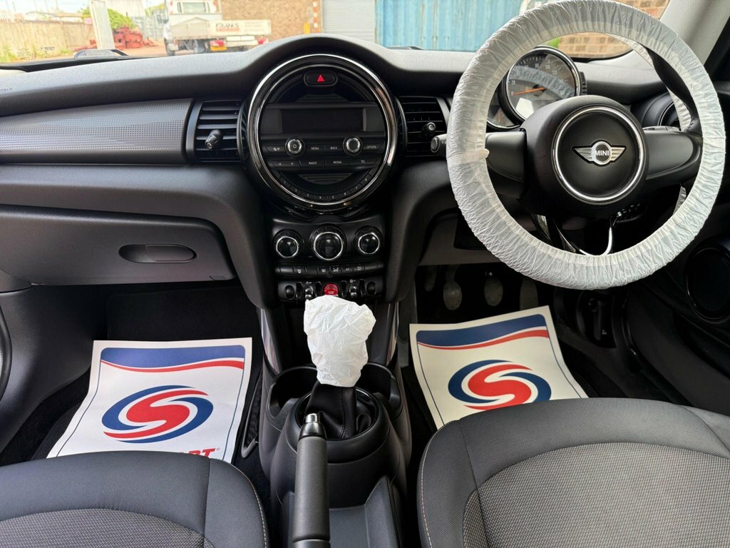 Mini Hatch 1.2L One Blue #2
