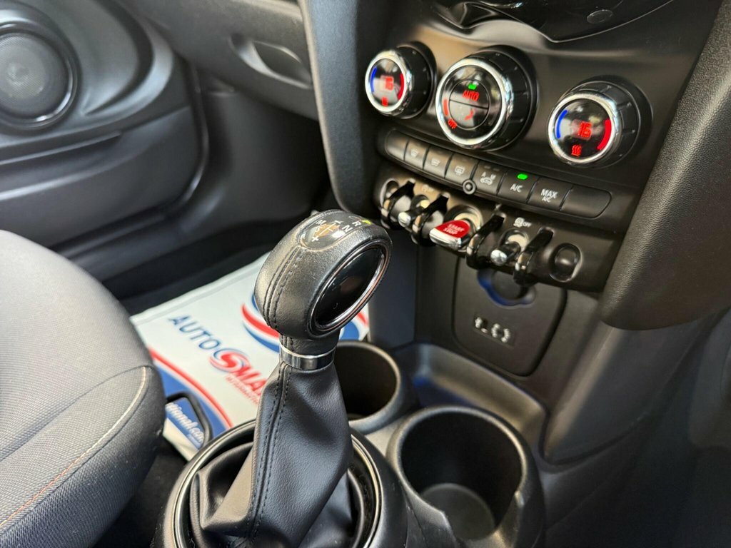 Mini Hatch 1.5L Cooper Red #5