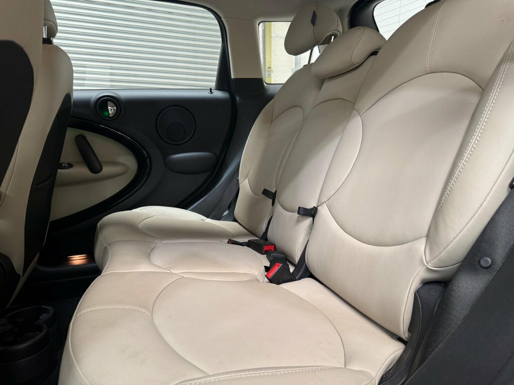 Mini Countryman 1.6L Cooper Black #4