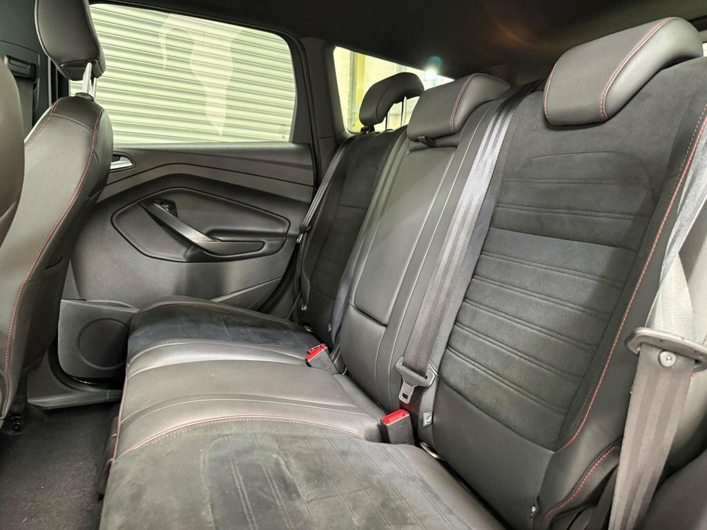 Ford Kuga 1.5L St-line WU69ZPG Black #4