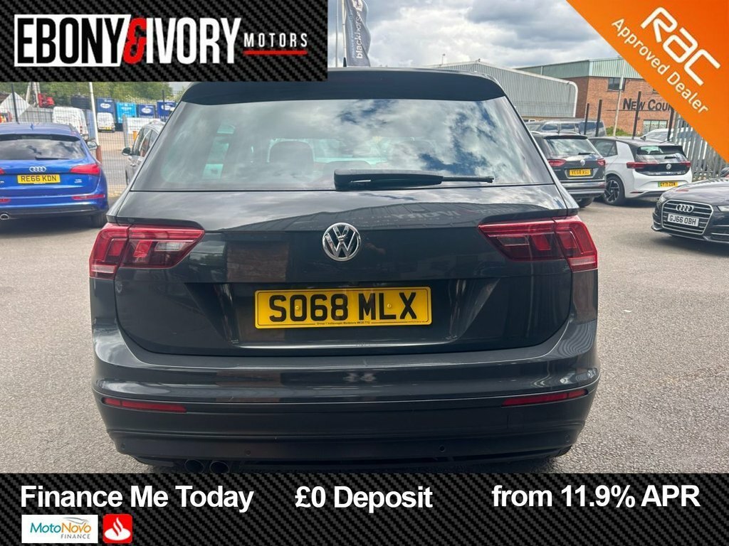 Volkswagen Tiguan 2L Match SO68MLX Grey #4