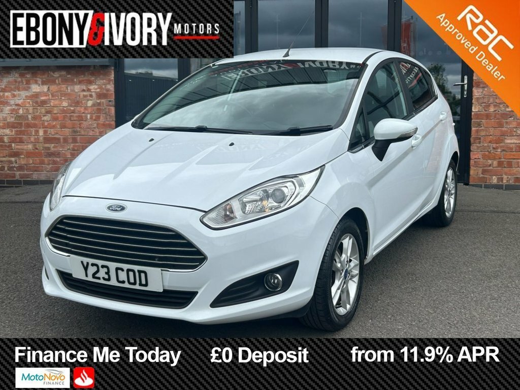 Ford Fiesta 1L Zetec White