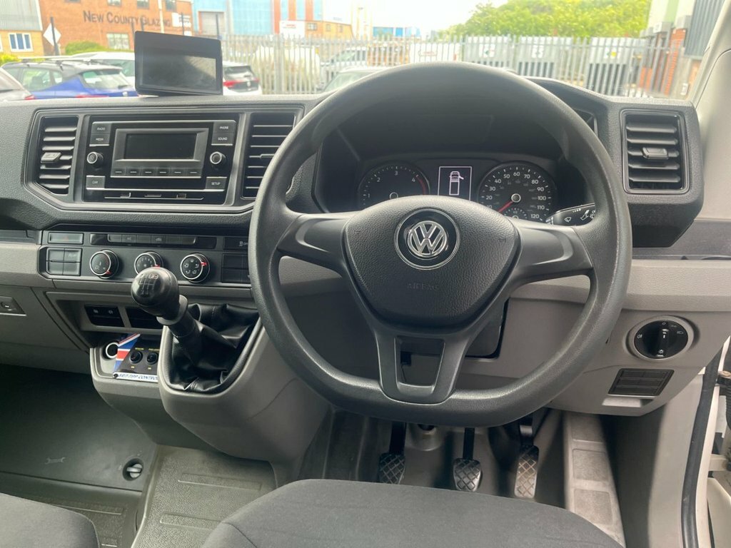 Volkswagen Crafter 2L Startline DX22ZBZ White #6