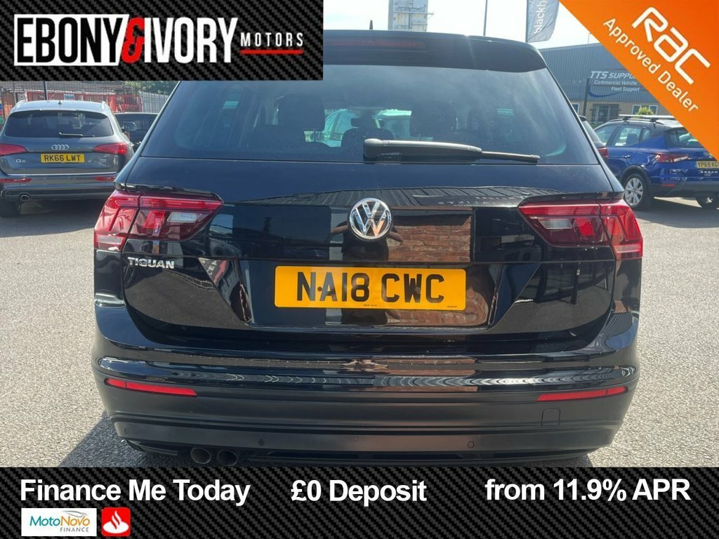 Volkswagen Tiguan 2L Se Navigation NA18CWC Black #4