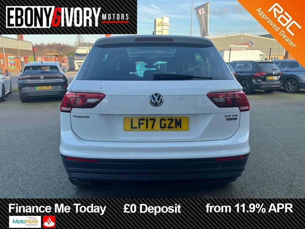 Volkswagen Tiguan 2L Se Navigation LF17GZM White #4