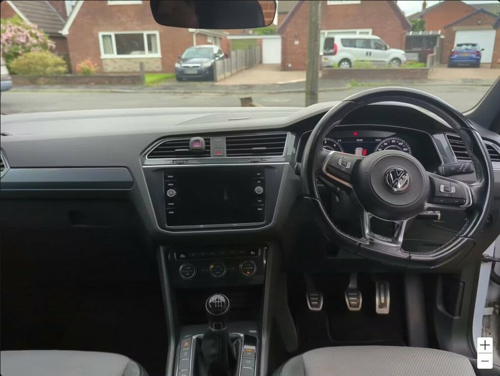 Volkswagen Tiguan 2L R-line SH68VKF Silver #5