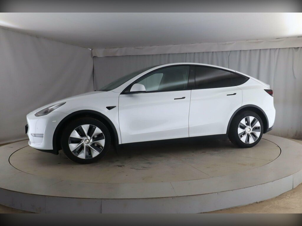 Tesla Model Y Dual Motor Long Range 4Wde BK22CDZ White #6