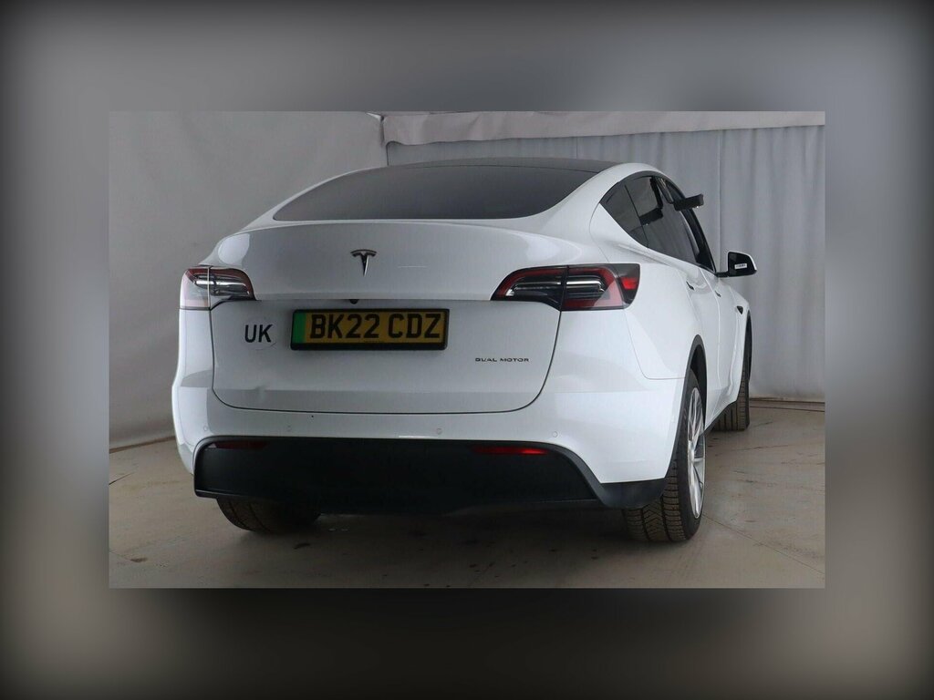 Tesla Model Y Dual Motor Long Range 4Wde BK22CDZ White #4
