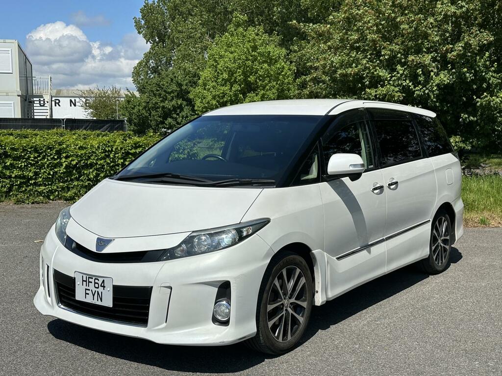 Toyota Estima 2014 Toyota Estima 2.4 Mpv 6 Seat White #3