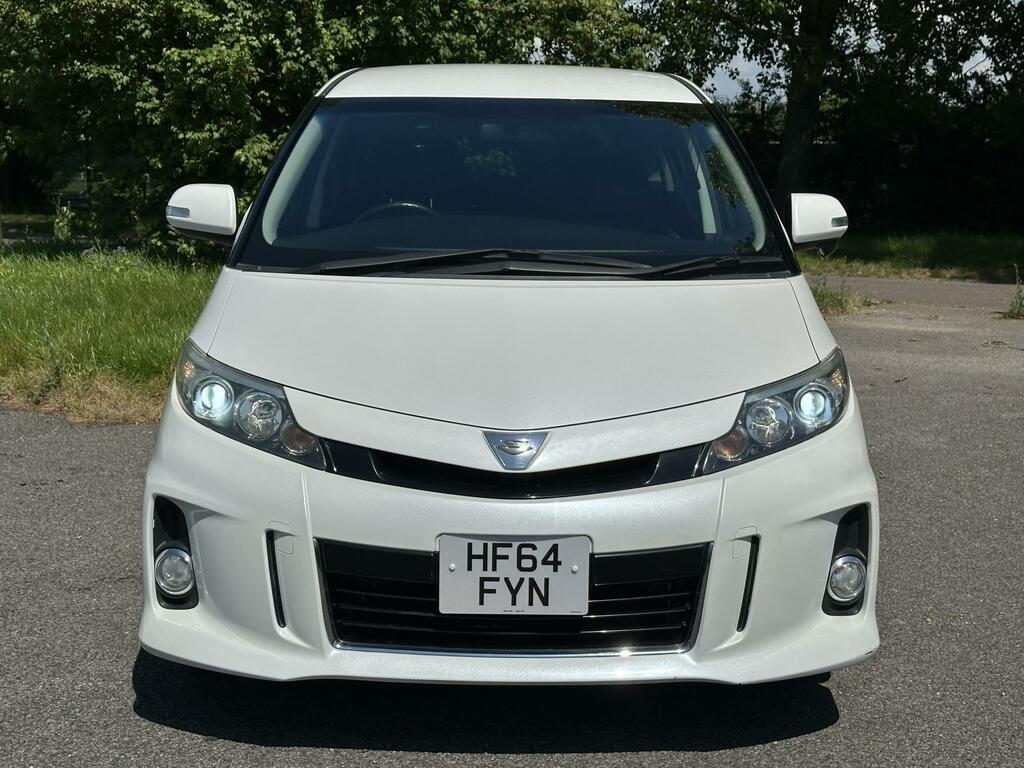 Toyota Estima 2014 Toyota Estima 2.4 Mpv 6 Seat White #2