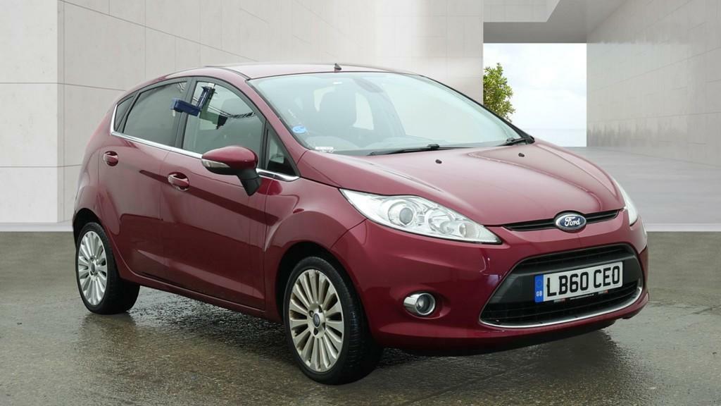 Ford Fiesta 1.4 Titanium Hatchback 133 G Km LB60CEO Red #3