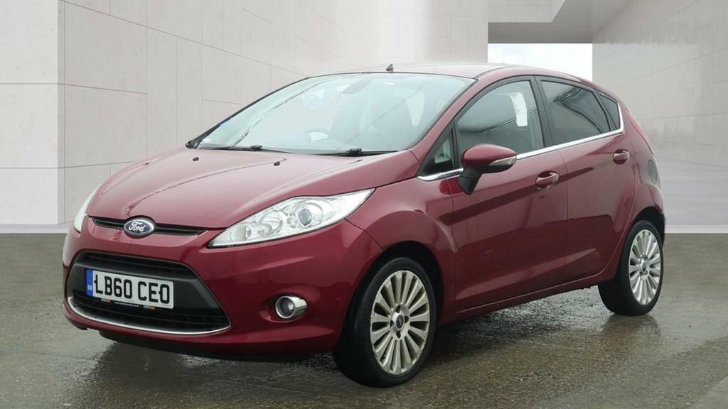 Ford Fiesta 1.4 Titanium Hatchback 133 G Km LB60CEO Red #4
