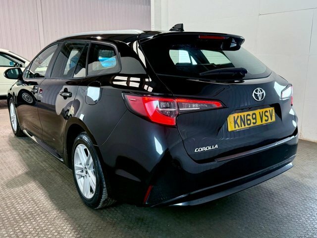 Toyota Corolla 2019 1.2 Vvt-i Icon Touring Sports Manu Black #4